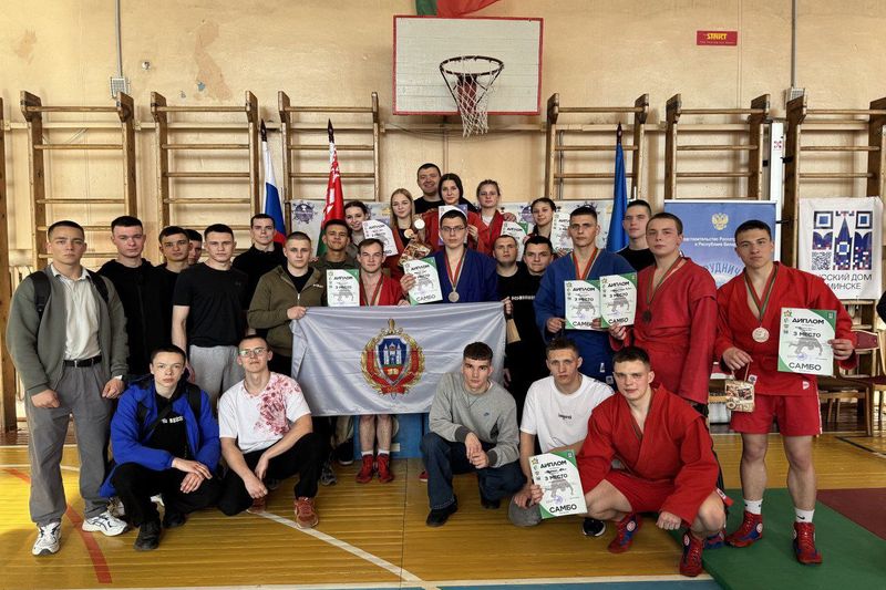 НАШИ СПОРТСМЕНЫ НА ПЬЕДЕСТАЛЕ