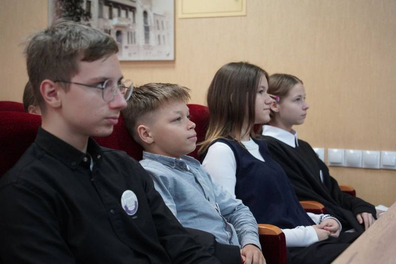ПРАВОВАЯ ГРУППА