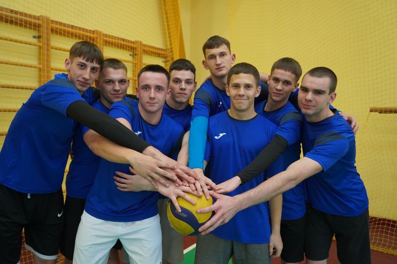 ПЕРВЕНСТВО ПО ВОЛЕЙБОЛУ