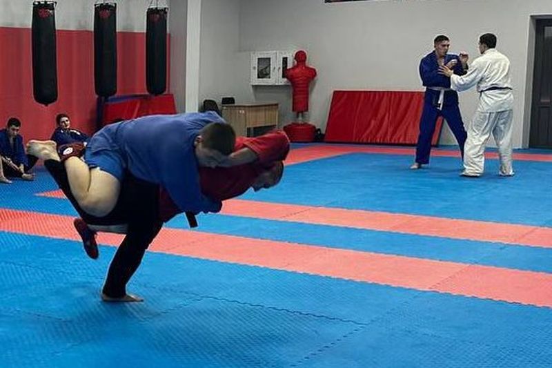 photo 2025-11-12 18-53-38